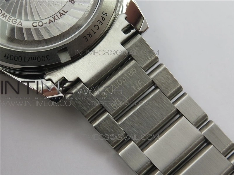 Seamaster 300 Master Spectre V2 SS VSF Best Edition Black Dial on Bracelet A8400