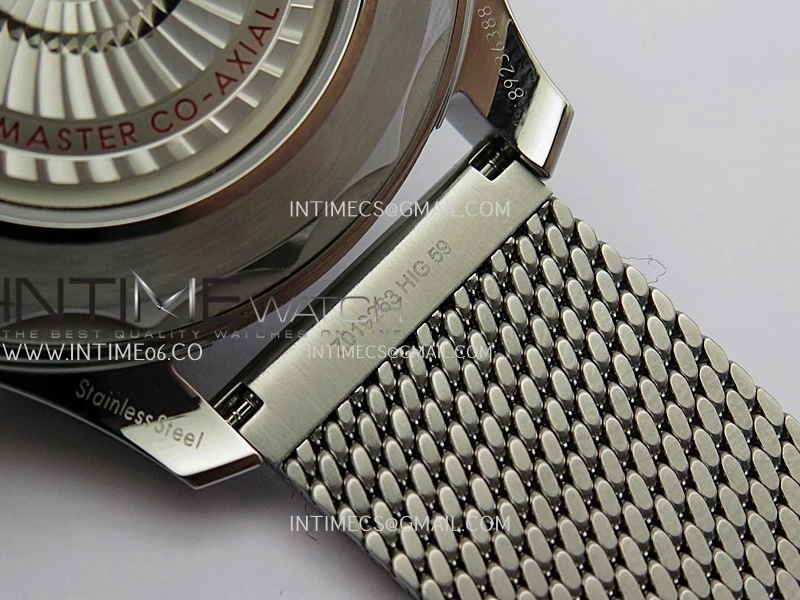 Seamaster 300M 42mm SS VSF Best Edition Black Dial On Mesh Bracelet A8806