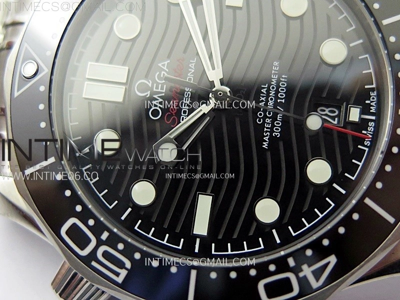 Seamaster Diver 300M B50F Black Ceramic Black Dial on SS Bracelet A8800