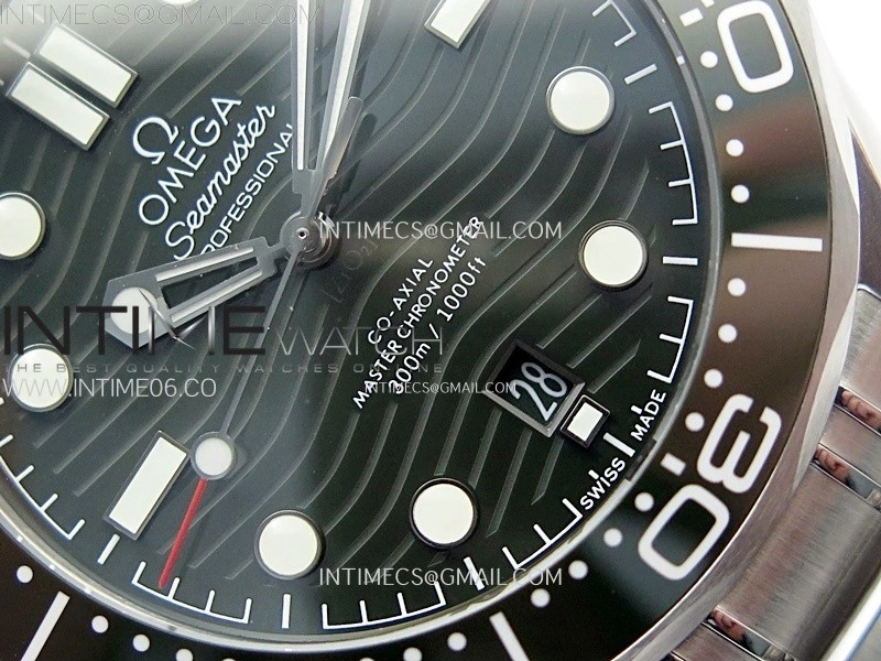 Seamaster Diver 300M B50F Black Ceramic Black Dial on SS Bracelet A8800