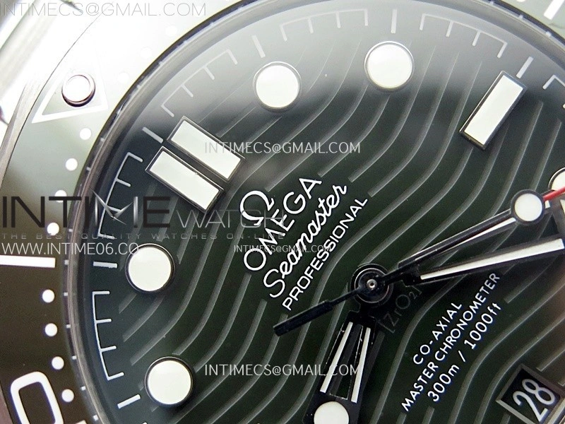 Seamaster Diver 300M B50F Black Ceramic Black Dial on SS Bracelet A8800