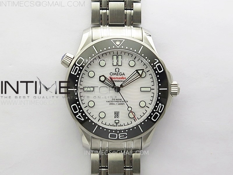 Seamaster Diver 300M B50F Black Ceramic White Dial on SS Bracelet A8800