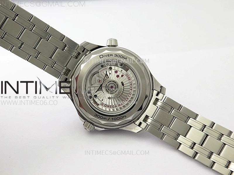Seamaster Diver 300M B50F Black Ceramic White Dial on SS Bracelet A8800
