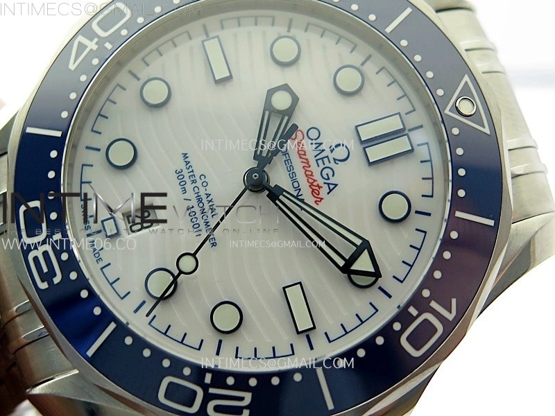 Seamaster Diver 300M B50F Blue Ceramic White Dial on SS Bracelet A8800
