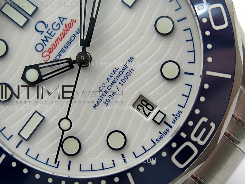 Seamaster Diver 300M B50F Blue Ceramic White Dial on SS Bracelet A8800
