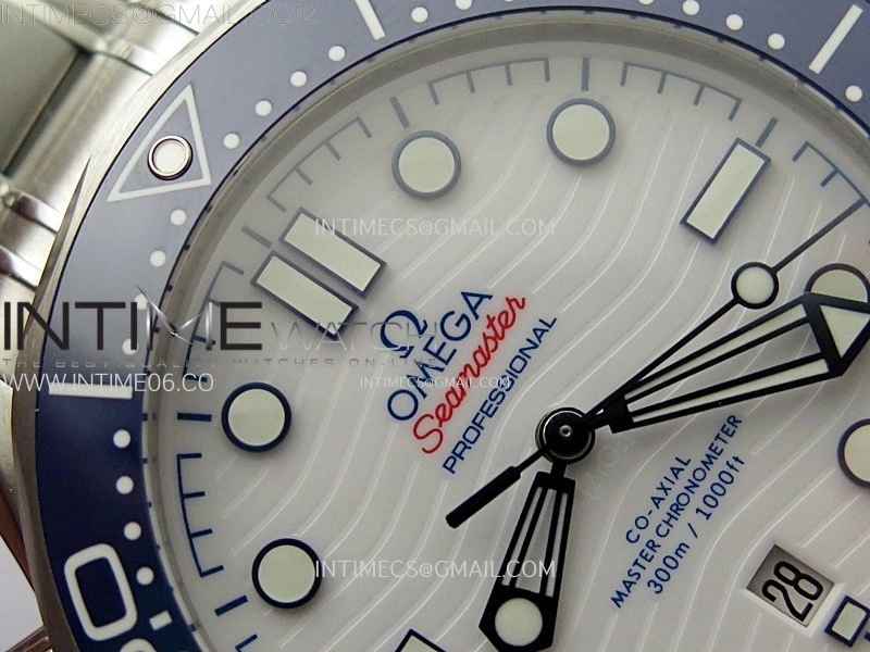 Seamaster Diver 300M B50F Blue Ceramic White Dial on SS Bracelet A8800