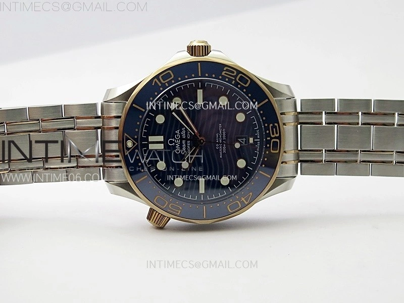 Seamaster Diver 300M SS RG B50F Blue Ceramic Blue Dial on SS RG Bracelet A8800