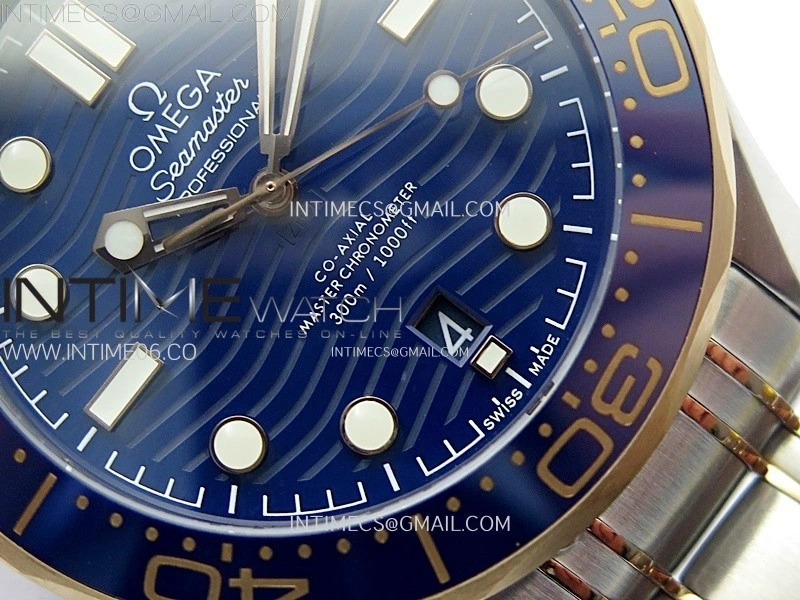 Seamaster Diver 300M SS RG B50F Blue Ceramic Blue Dial on SS RG Bracelet A8800