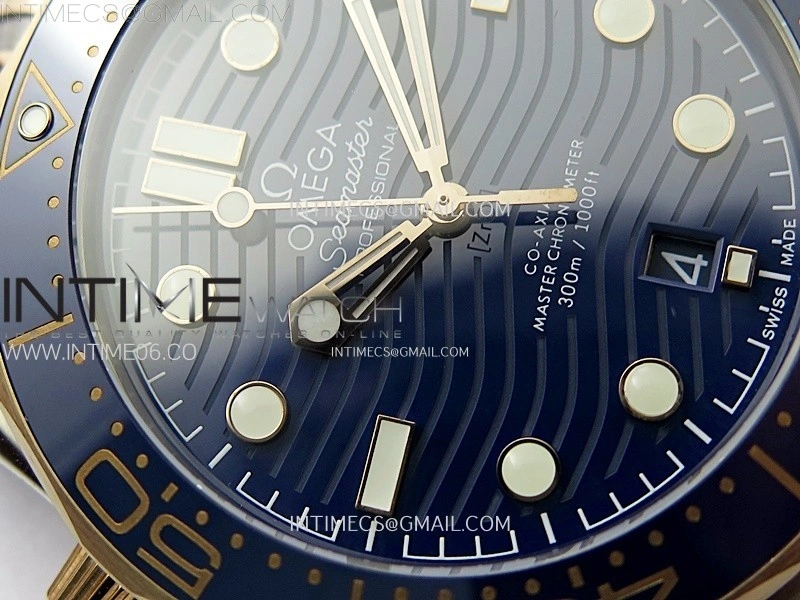 Seamaster Diver 300M SS RG B50F Blue Ceramic Blue Dial on SS RG Bracelet A8800