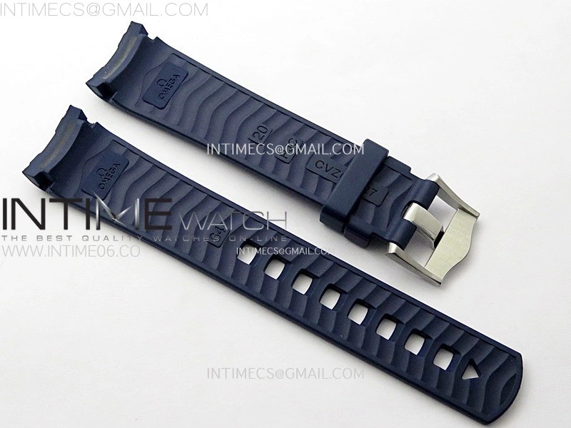 Seamaster Diver 300M SS RG B50F Blue Ceramic Blue Dial on SS RG Bracelet A8800