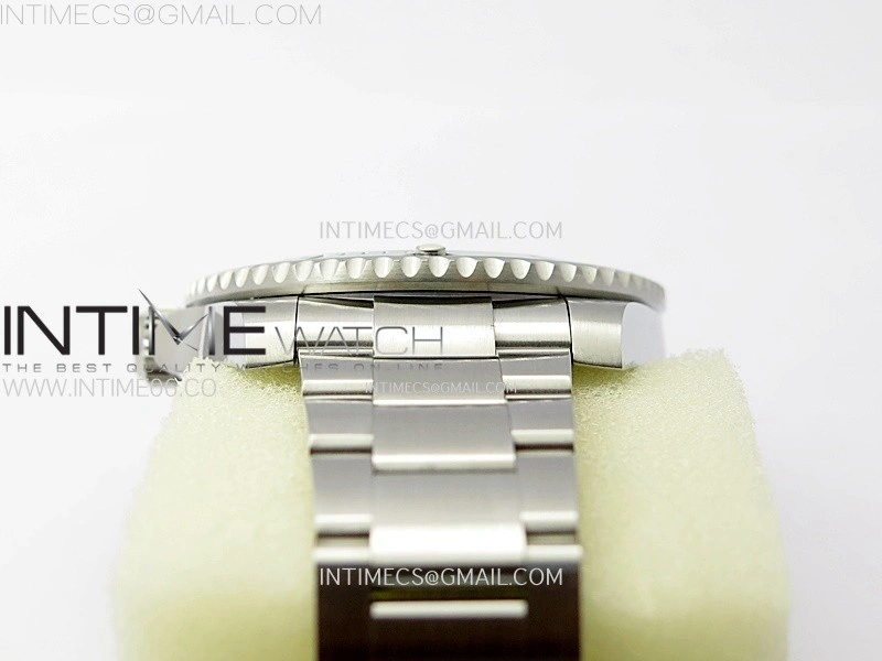 Submariner 116610 LV Green Ceramic C+F 904L 1:1 Best Edition on SS Bracelet VR3135