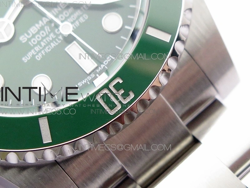 Submariner 116610 LV Green Ceramic ZRF 1:1 Best Edition on SS Bracelet VR3135