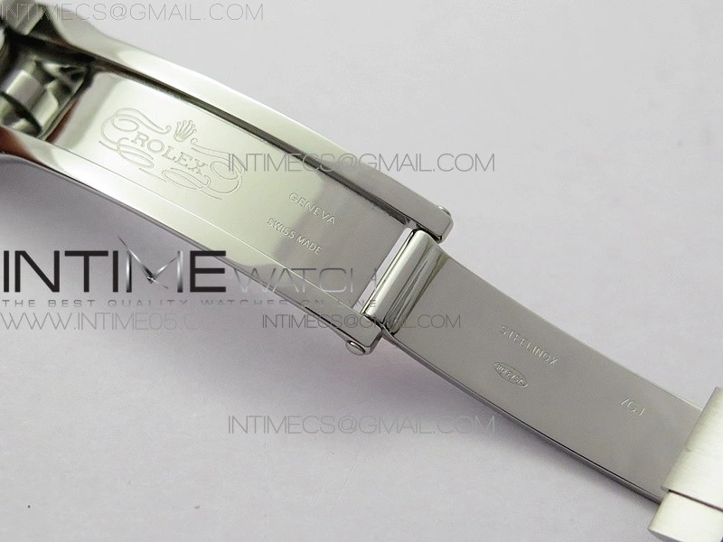 Submariner 116610 LV Green Ceramic ZRF 1:1 Best Edition on SS Bracelet VR3135
