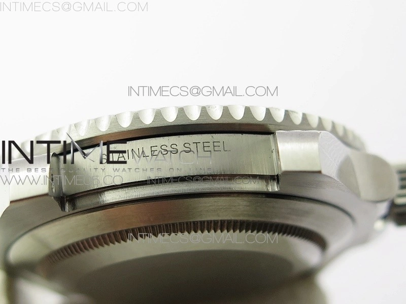 Submariner 116610 LV Green Ceramic ZRF 1:1 Best Edition on SS Bracelet VR3135
