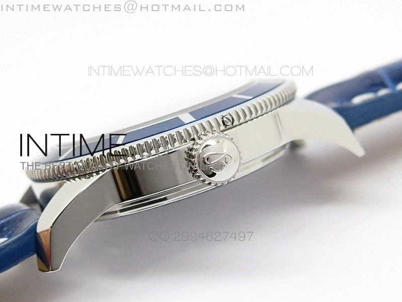 Super Ocean Heritage SS Blue Dial on Blue Leather Strap A2824