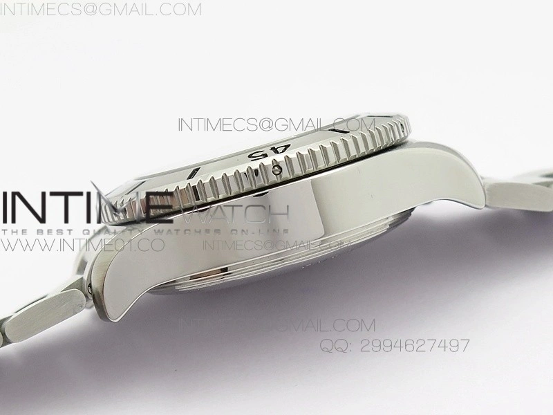 Super Ocean Steelfish SS Blue Dial on SS Bracelet A7750
