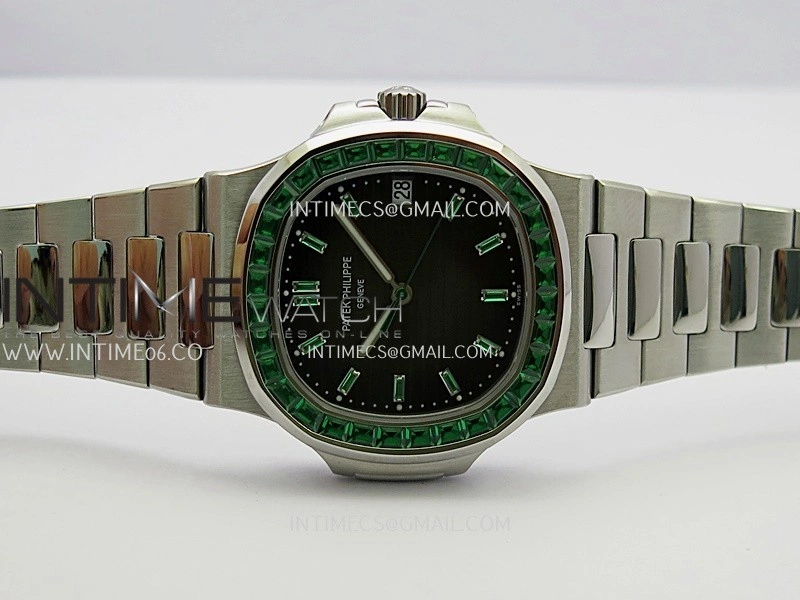 Nautilus 5711 1A Green T Diamond SS GRF 1:1 Best Edition Green Textured Dial On SS Bracelet Asian 26-330