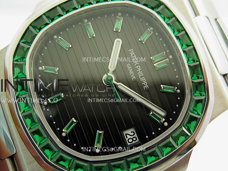 Nautilus 5711 1A Green T Diamond SS GRF 1:1 Best Edition Green Textured Dial On SS Bracelet Asian 26-330