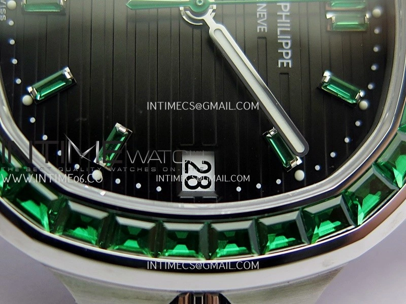 Nautilus 5711 1A Green T Diamond SS GRF 1:1 Best Edition Green Textured Dial On SS Bracelet Asian 26-330
