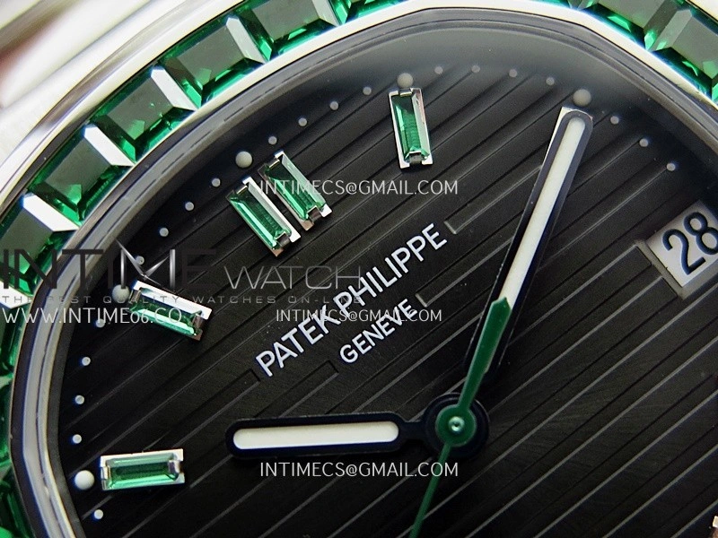 Nautilus 5711 1A Green T Diamond SS GRF 1:1 Best Edition Green Textured Dial On SS Bracelet Asian 26-330