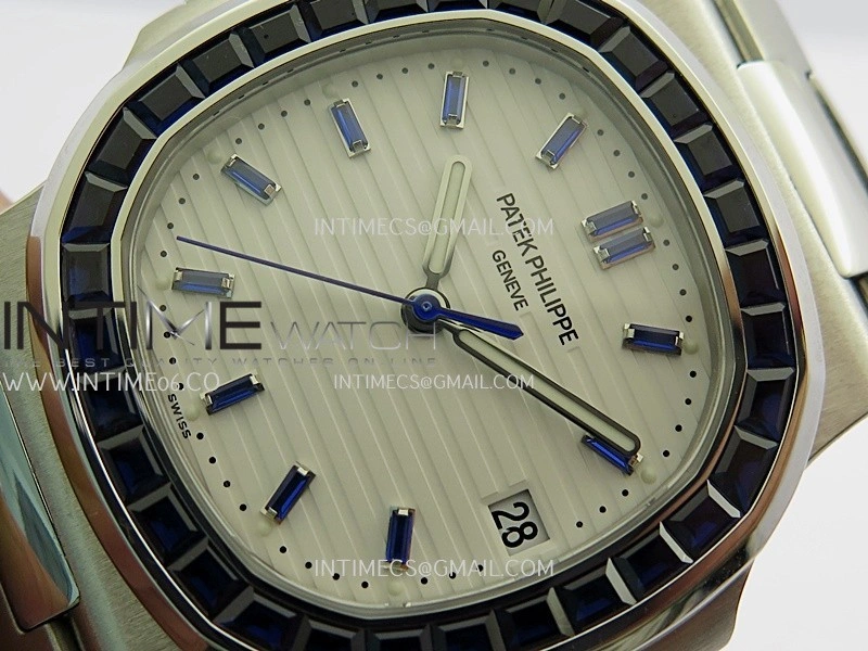 Nautilus 5711 1A Blue T Diamond SS GRF 1:1 Best Edition White Textured Dial On SS Bracelet Asian 26-330