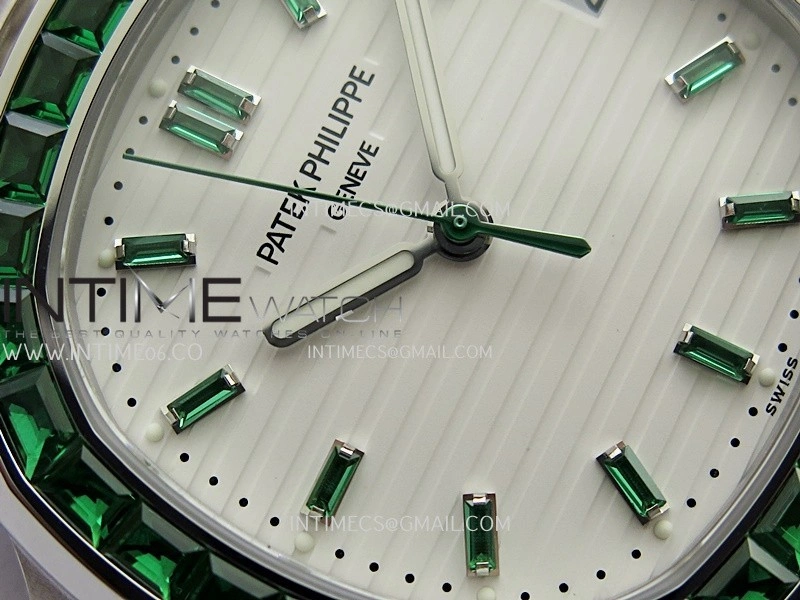 Nautilus 5711 1A Green T Diamond SS GRF 1:1 Best Edition White Textured Dial On SS Bracelet Asian 26-330