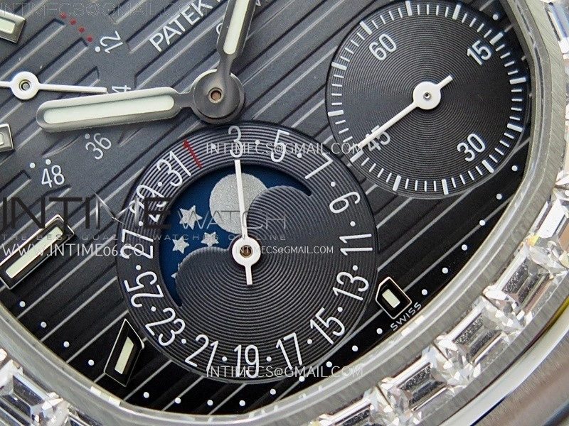 Nautilus 5722G SS T Diamonds PPF 1:1 Best Edition Blue Dial on Black Leather Strap A240 Super Clone