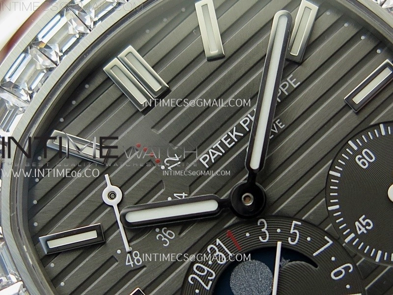 Nautilus 5722G SS T Diamonds PPF 1:1 Best Edition Gray Dial on Black Leather Strap A240 Super Clone