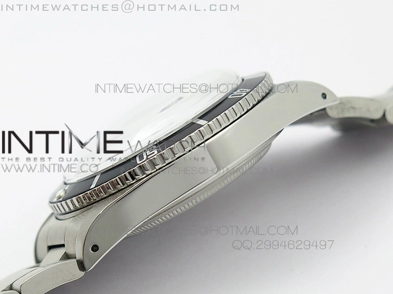 Vintage 1680 Submariner No Date SS White Dial On SS Bracelet A2836