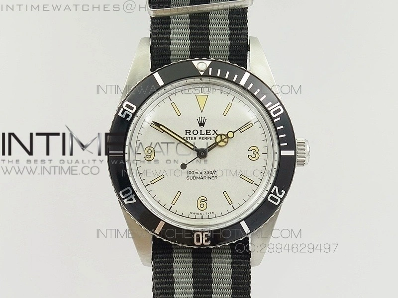 Vintage 1680 Submariner No Date SS White On White Nylon Strap A2836
