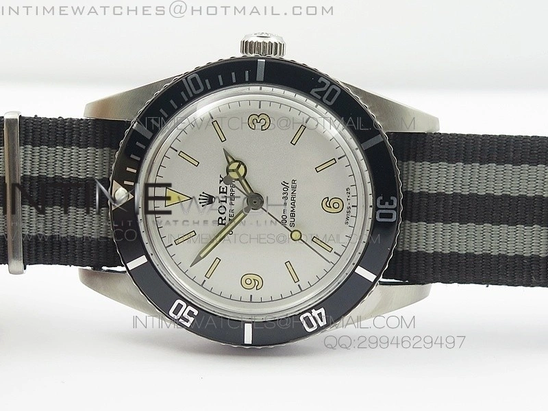 Vintage 1680 Submariner No Date SS White On White Nylon Strap A2836