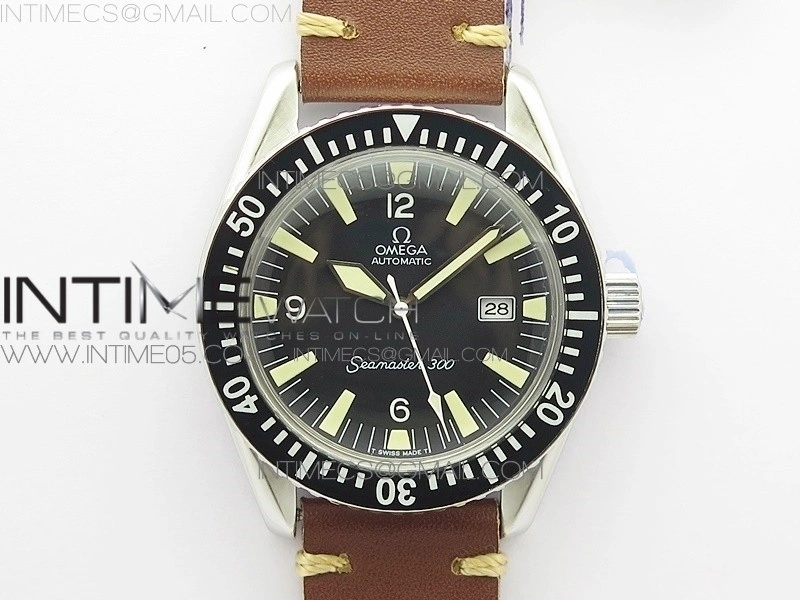 Vintage Seamaster 300 Date SS B12 Black Dial On Brown Leather Strap A-2836