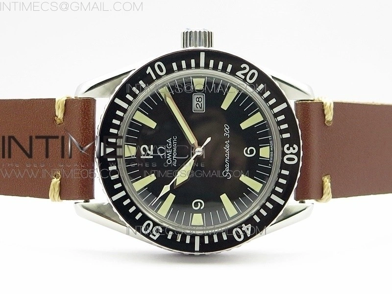 Vintage Seamaster 300 Date SS B12 Black Dial On Brown Leather Strap A-2836