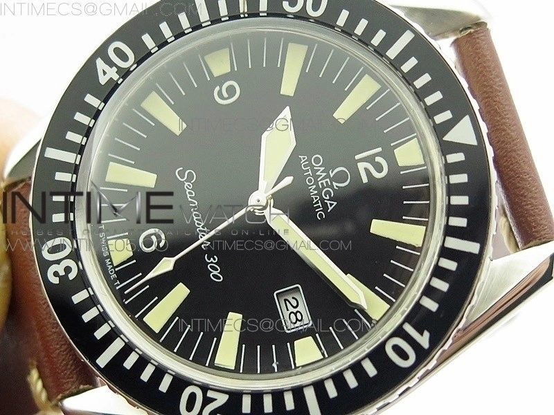 Vintage Seamaster 300 Date SS B12 Black Dial On Brown Leather Strap A-2836