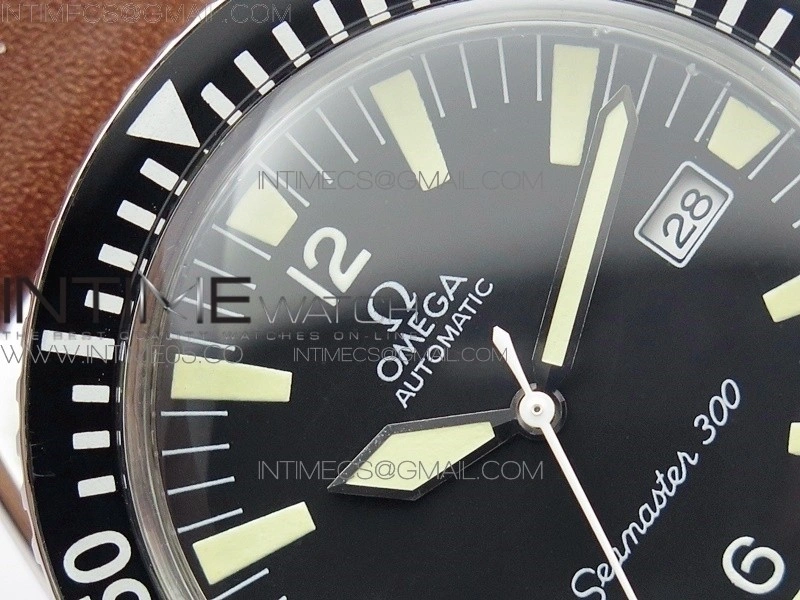 Vintage Seamaster 300 Date SS B12 Black Dial On Brown Leather Strap A-2836