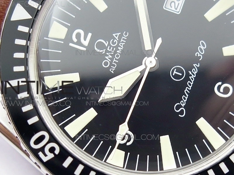 Vintage Seamaster 300 Date T SS B12 Black Dial On Brown Leather Strap A-2836