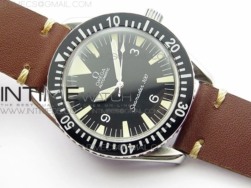 Vintage Seamaster 300 No Date SS B12 Black Dial On Brown Leather Strap A-2836