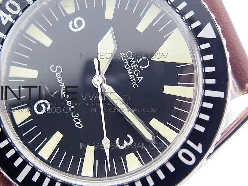 Vintage Seamaster 300 No Date SS B12 Black Dial On Brown Leather Strap A-2836