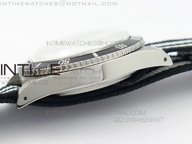 Vintage Submariner No Date 200m 660ft SS On Nylon Strap A2836