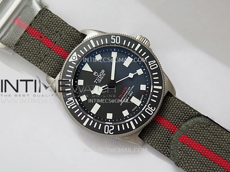 Pelagos FXD Black Ceramic Bezel Ti B12 1:1 V4 Best Edition Black Dial On Green Nylon Strap