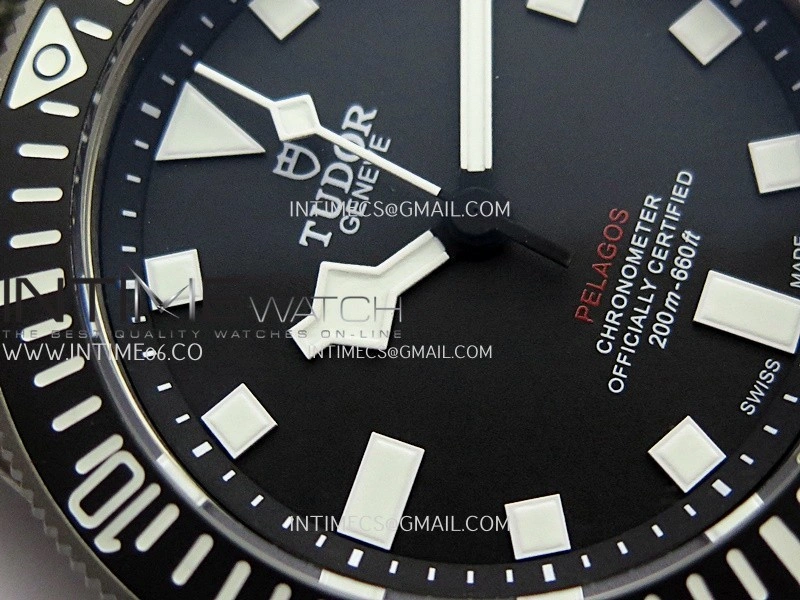 Pelagos FXD Black Ceramic Bezel Ti B12 1:1 V4 Best Edition Black Dial On Green Nylon Strap