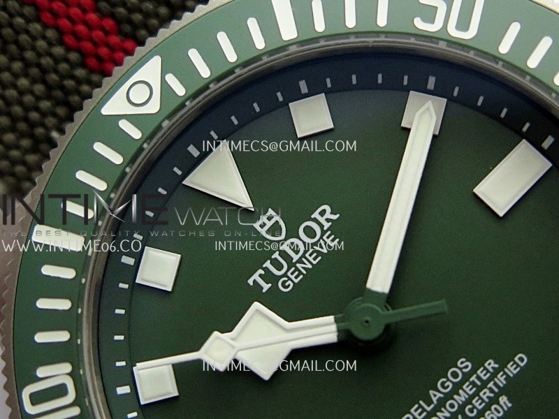 Pelagos FXD Green Ceramic Bezel Ti B12 1:1 V4 Best Edition Green Dial On Green Nylon Strap