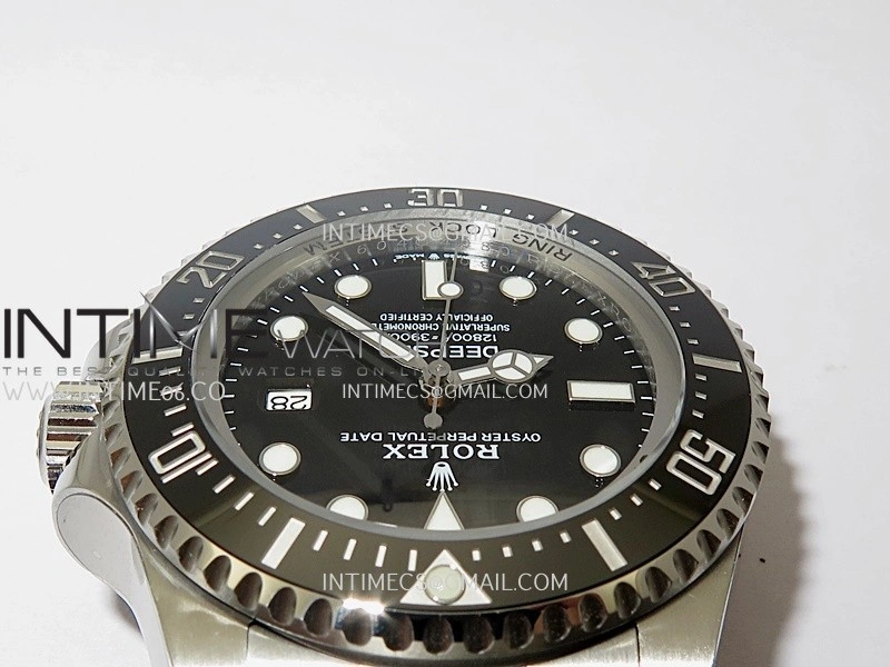 Deep Sea Dweller 136660 904L Steel 3EF 1:1 Best Edition Black Dial on SS Bracelet VR3235