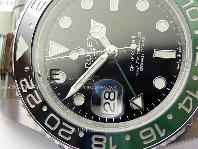 GMT Master II 126720 VTNR Green Black Ceramic 904L SS AR+F 1:1 Best Edition Black Dial on Oyster Bracelet DD3285 CHS