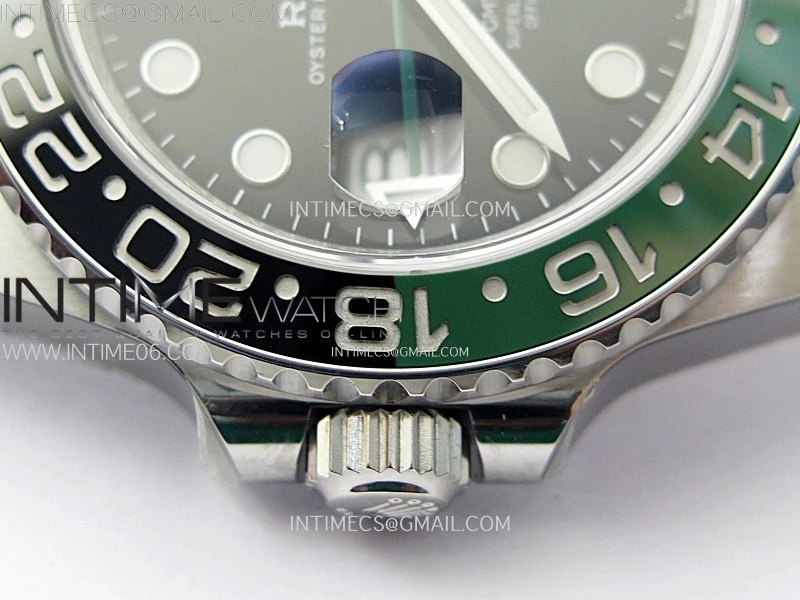 GMT Master II 126720 VTNR Green Black Ceramic 904L SS AR+F 1:1 Best Edition Black Dial on Oyster Bracelet DD3285 CHS