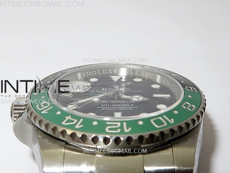 GMT Master II 126720 VTNR Green Black Ceramic 904L SS AR+F 1:1 Best Edition Black Dial on Oyster Bracelet DD3285 CHS