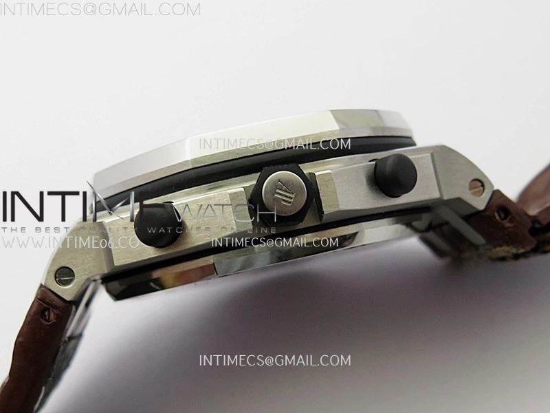 Royal Oak Offshore 42mm Safari TKF Best Edition White Dial on Brown Leather Strap A7750