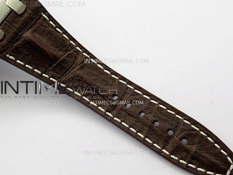 Royal Oak Offshore 42mm Safari TKF Best Edition White Dial on Brown Leather Strap A7750