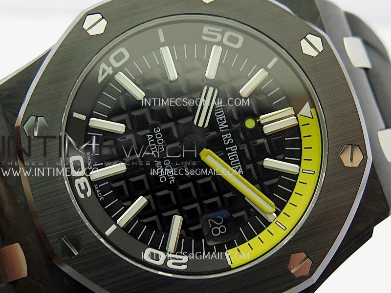 Royal Oak Offshore Diver 15706 Forged Carbon APSF 1:1 Best Edition On SA3120 Super Clone