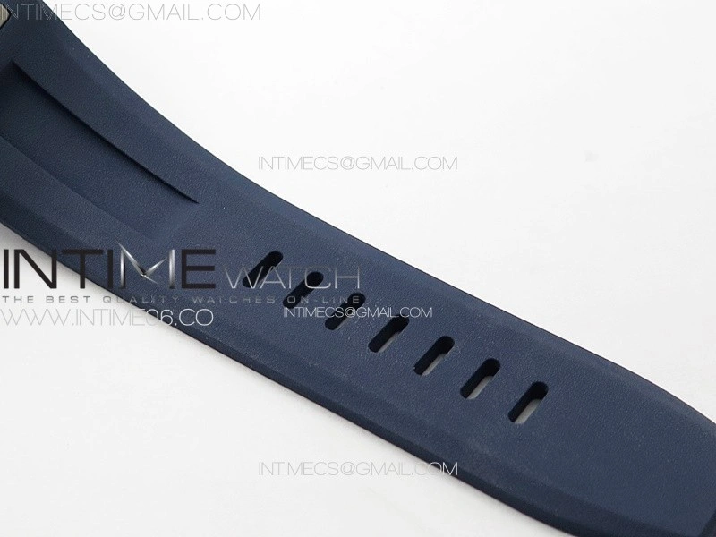 Royal Oak Offshore Diver 15720 IPF 1:1 Best Edition Blue Dial on Blue Rubber Strap A4308